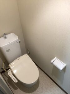 リフォーム後のトイレの内観